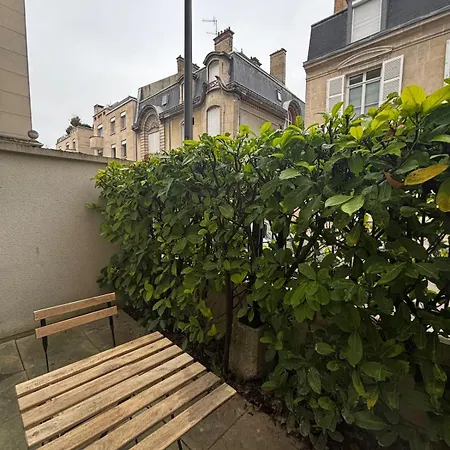 Henri, Centre, Calme Et Confort Apartment Reims