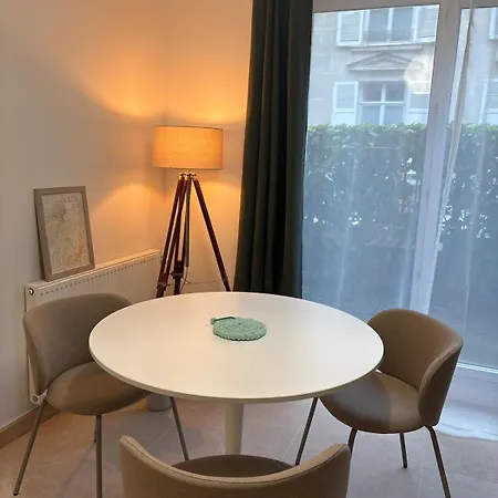 Henri, Centre, Calme Et Confort Apartment *